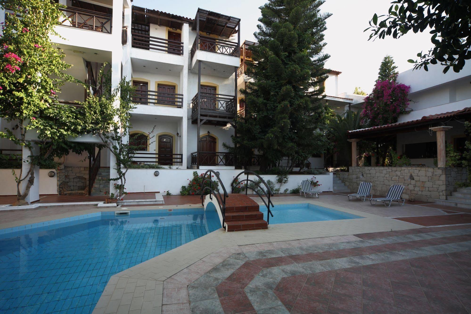 Rena Apartments Gouves Exterior foto